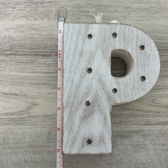 White Rustic Marquee Letter - Picture 4 of 4